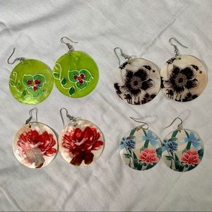 4 Decorative Earrings